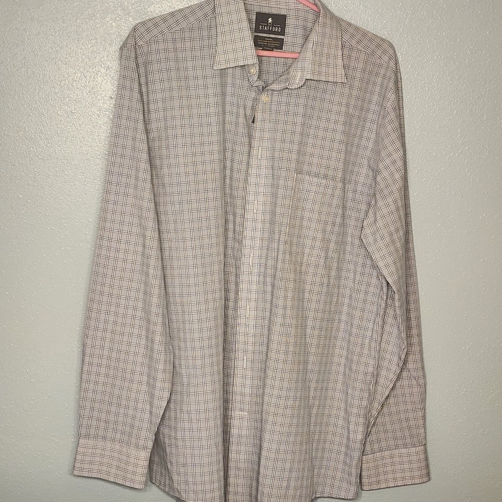 Stafford Men's Fitted Long Sleeve Dress Shirt 17